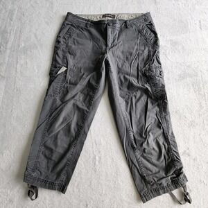 Eddie Bauer Capri Pants Womens 10 Cotton Summer Cargo Gray Crop‎ Hiking Camping